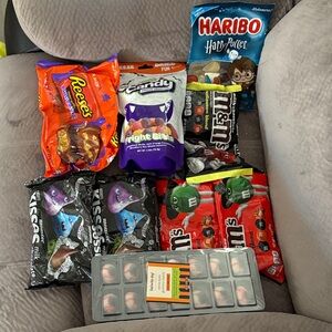 Reese's and M&M's Party Candy Assortment